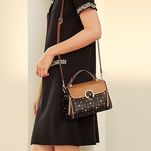 shoulder bag